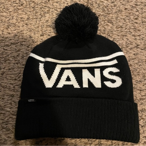 Vans Accessories - New Vans Pom Stocking/Beanie